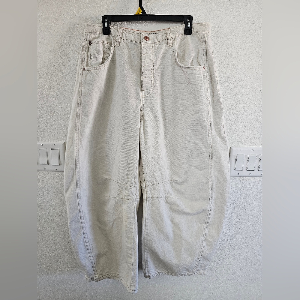 We The Free Free People  Lucky You Mid Rise Barrel Jeans Size 31 - Picture 2 of 16